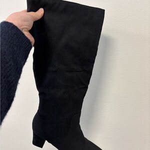 Elegant Black Women's Boots suede